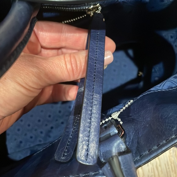 TODs bag NEW/ Never used - Picture 14 of 17